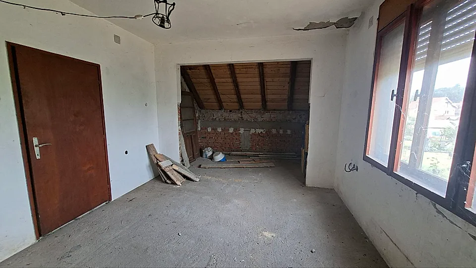 Na prodaju kuća korisne površine 258m2 Letnjikovac, Šabac - slika 9