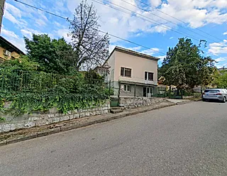 Na prodaju kuća površine od 160m2 na placu od 4,49 ara Banja Kovilja - slika oglasa