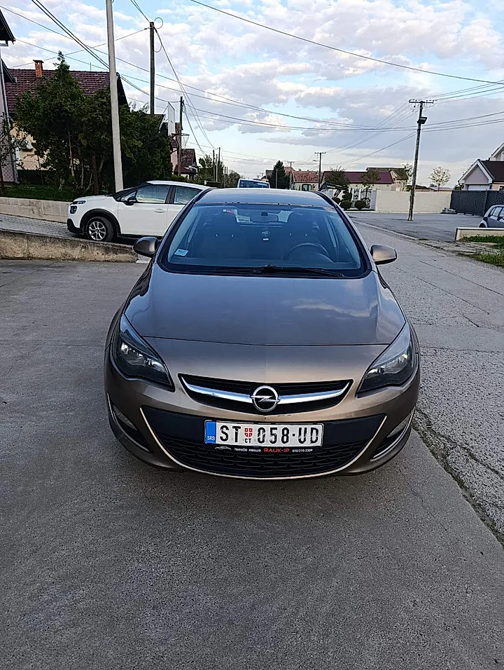 Opel Astra - slika 4