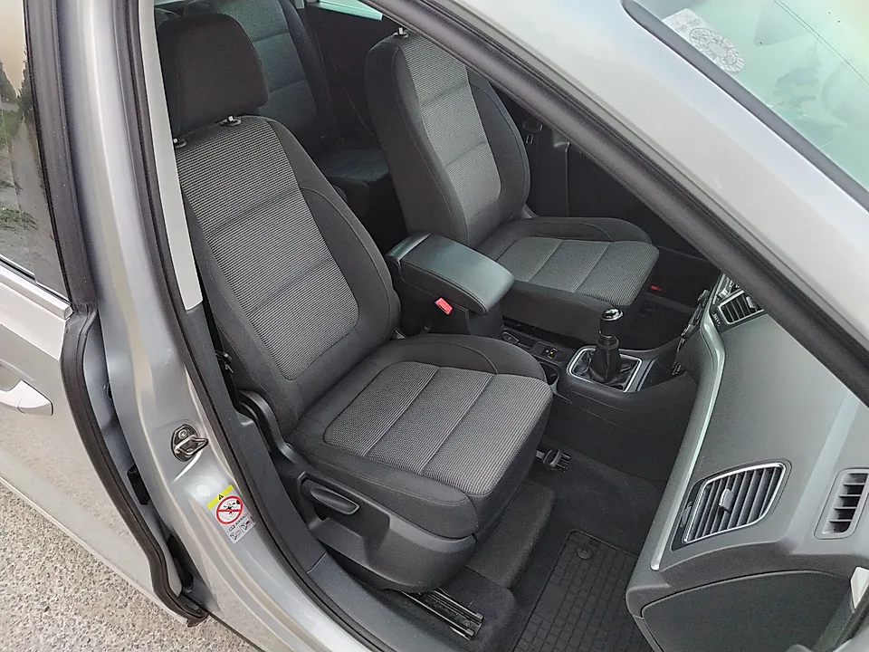 VW Sharan 2010 2.0TDI - slika 11