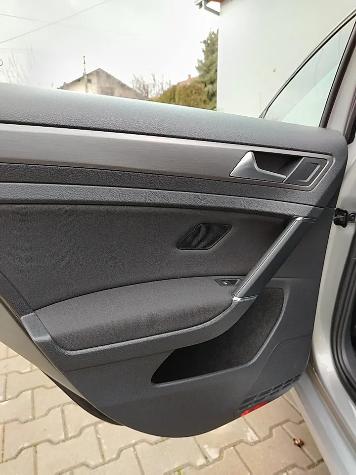 VW Golf 1.6TDI 2013 - slika 12