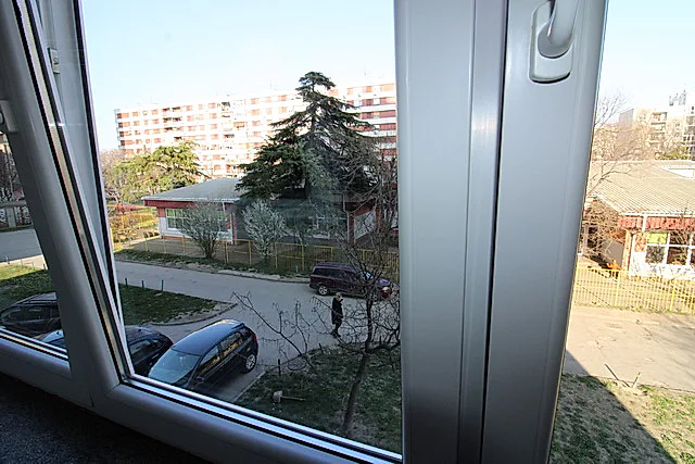 Bulevar Oslobođenja 63 m2 Uknjižen I sprat - slika 8