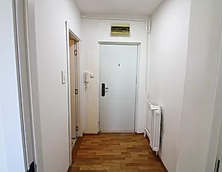 Jednoiposoban stan 33 m, 66, Železnička stanica, Novi Sad - slika oglasa