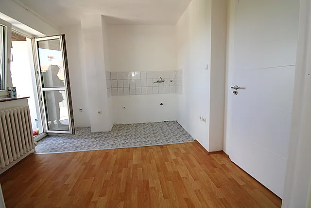 Jednoiposoban stan 33 m, 66, Železnička stanica, Novi Sad - slika 5