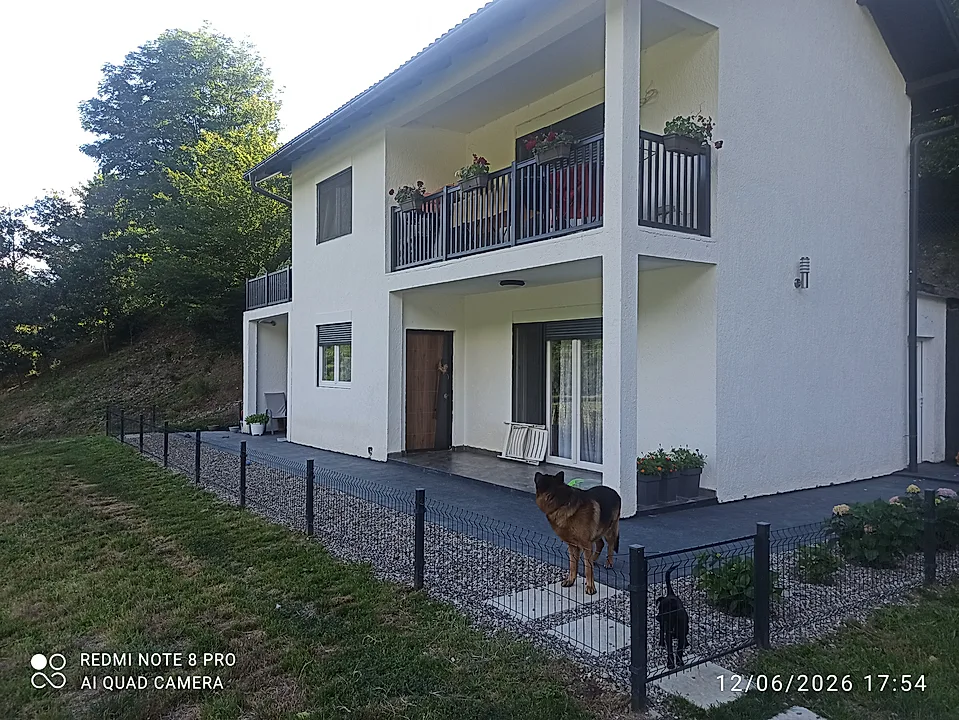Nova kuća na placu od 6700m2 - slika 4
