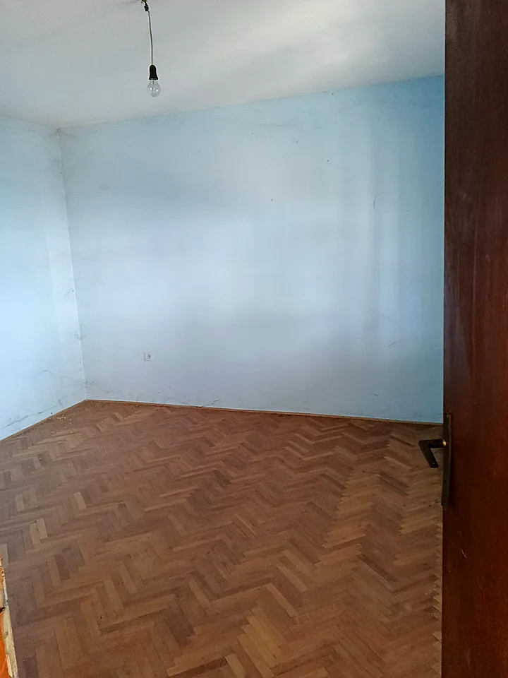 Kuća 148 kvadrata, legalizovana - slika 4
