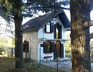 Jelova Gora, planinska vikendica sa zemljištem, pravi raj - slika oglasa