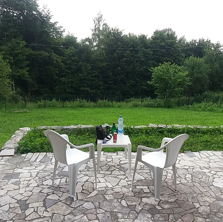 Jelova Gora, planinska vikendica sa zemljištem, pravi raj - slika 4