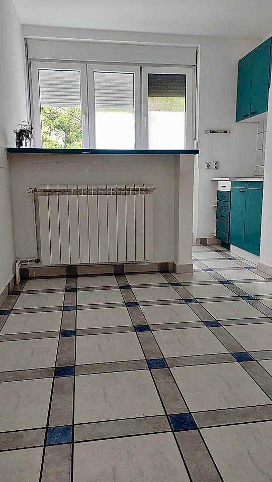 Trosoban stan 70 m na prodaju Sremska Mitrovica, visoko prizemlje - slika 2