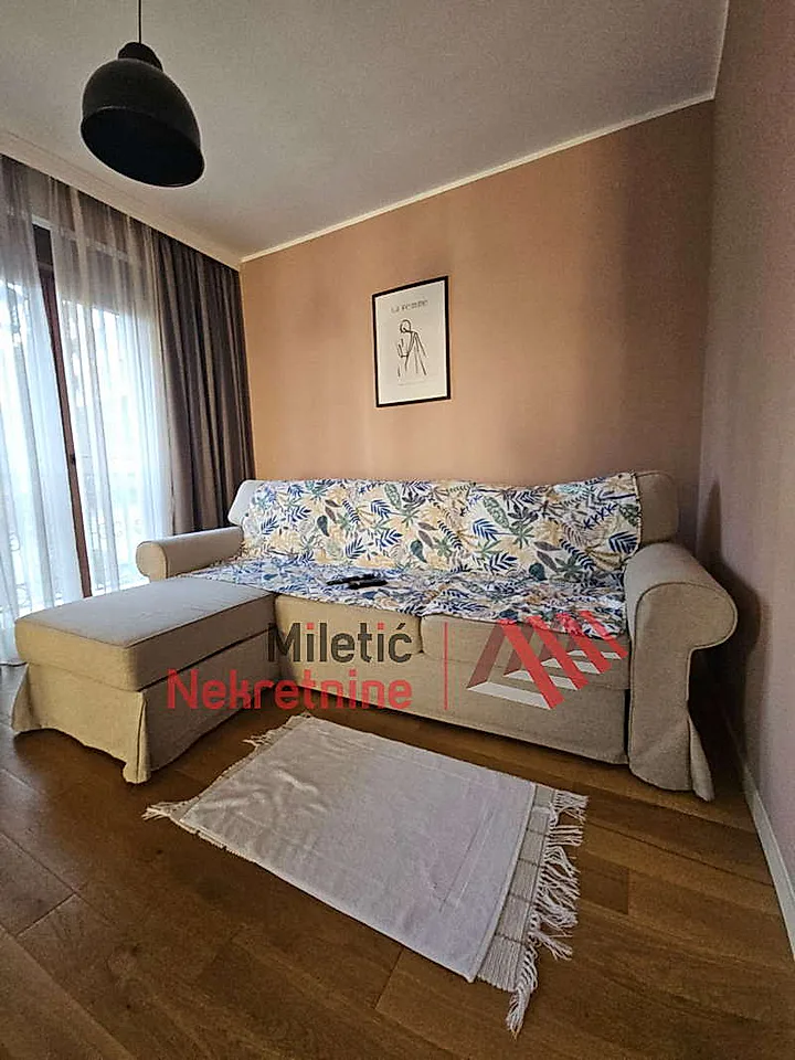 Prodaja stan u Vrnjačkoj Banji kod hotela Vrnjačke Terme - slika 3