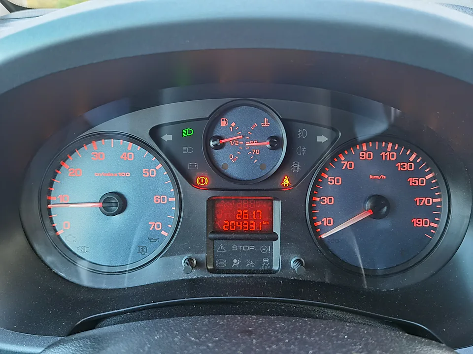 Peugeot Partner 1.6 HDI 4x4, šper - slika 11