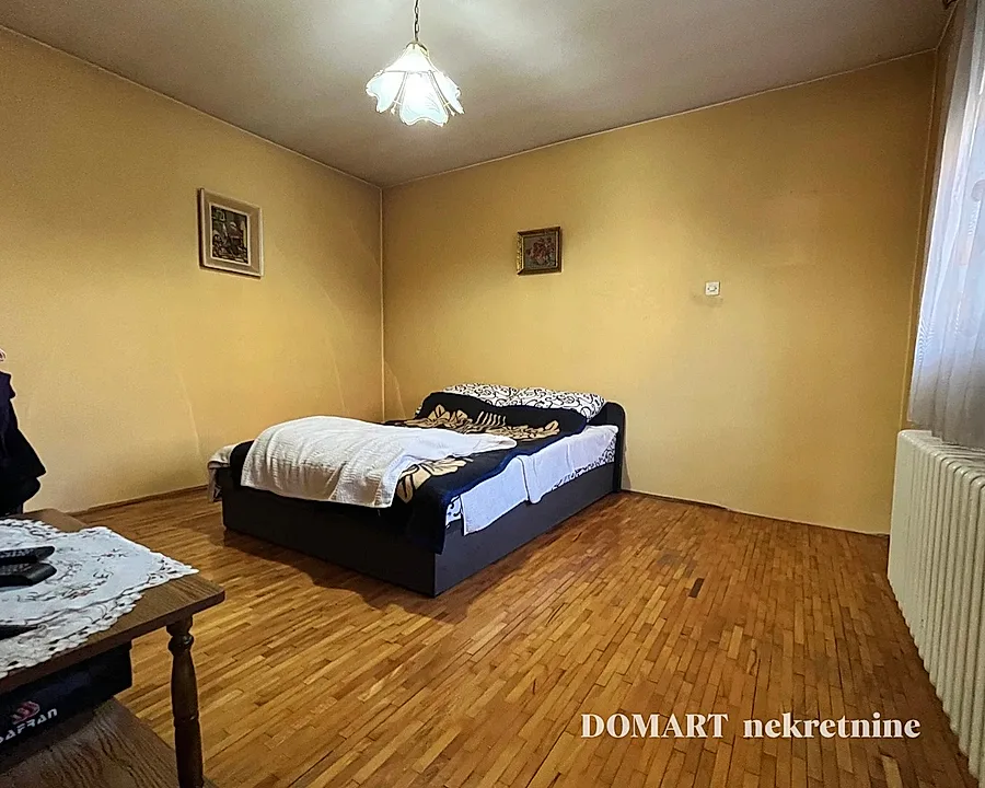 Prizemna kuća 113 m sa dva zasebna ulaza Sremska Mitrovica - slika 7