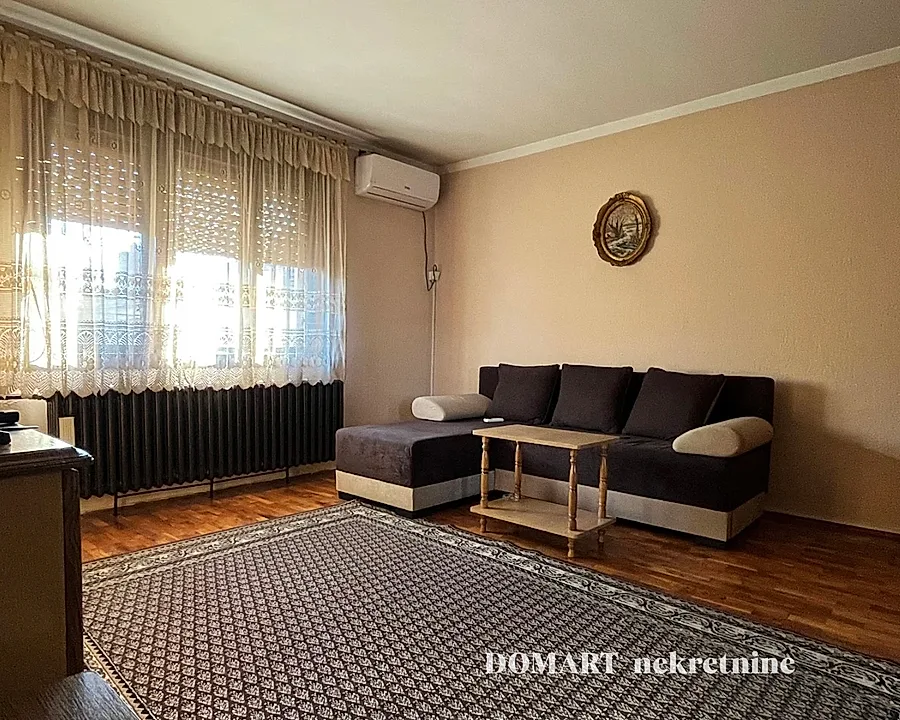 Prizemna kuća 113 m sa dva zasebna ulaza Sremska Mitrovica - slika 3