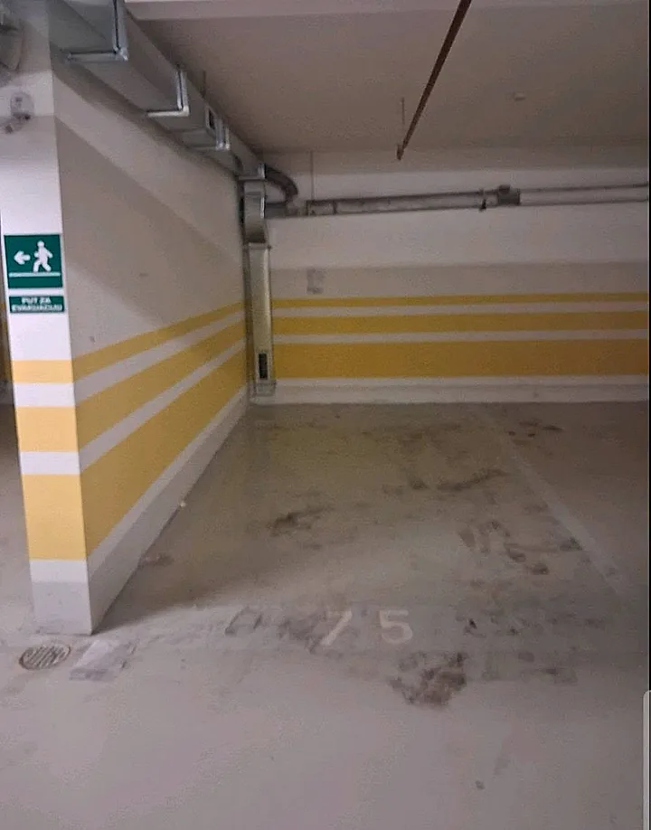 VRAČAR PAKING MESTO U PODZEMNOJ GARAŽI - slika 2